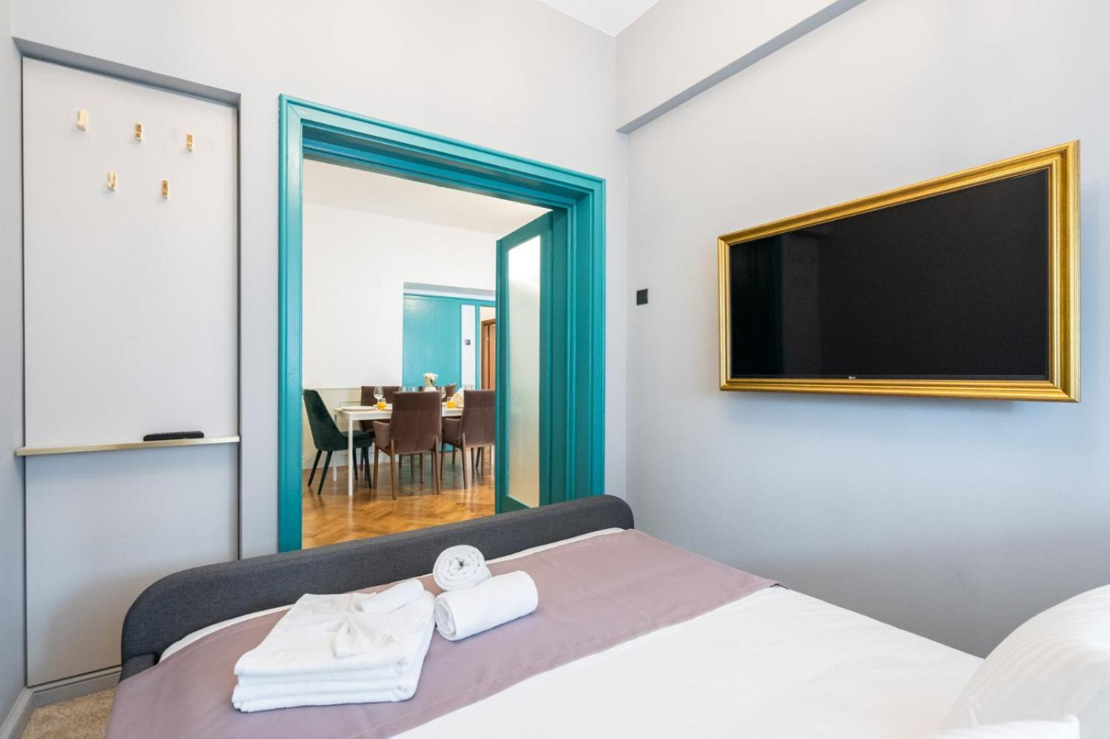 Highline Downtown Residences 6 Persons Family Apartment Bukares Bagian luar foto